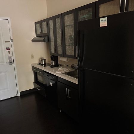 Candlewood Suites - Newark South - University Area By Ihg Buitenkant foto