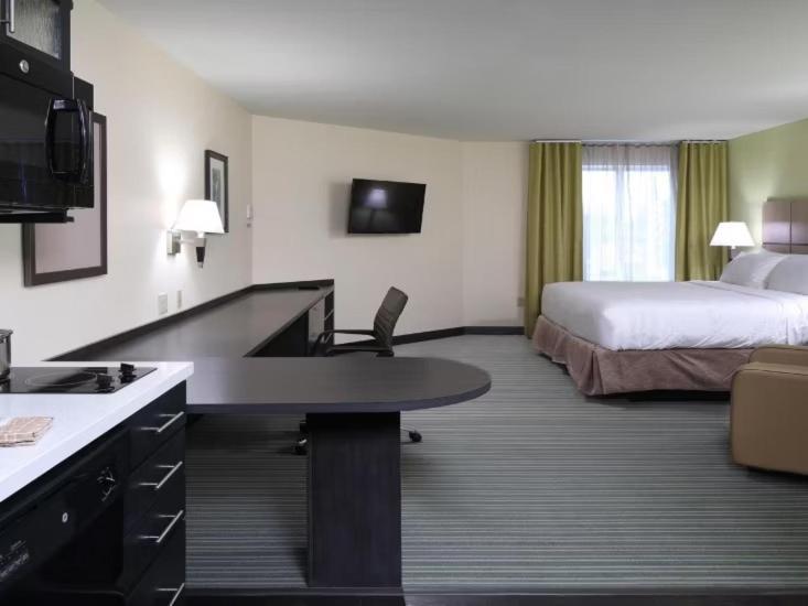 Candlewood Suites - Newark South - University Area By Ihg Buitenkant foto