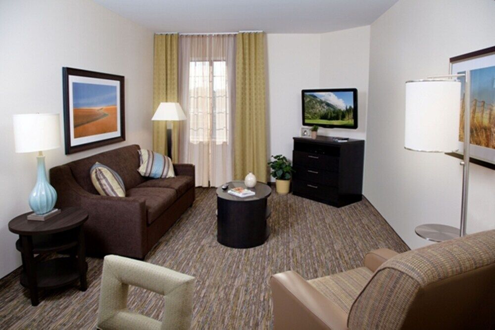 Candlewood Suites - Newark South - University Area By Ihg Buitenkant foto