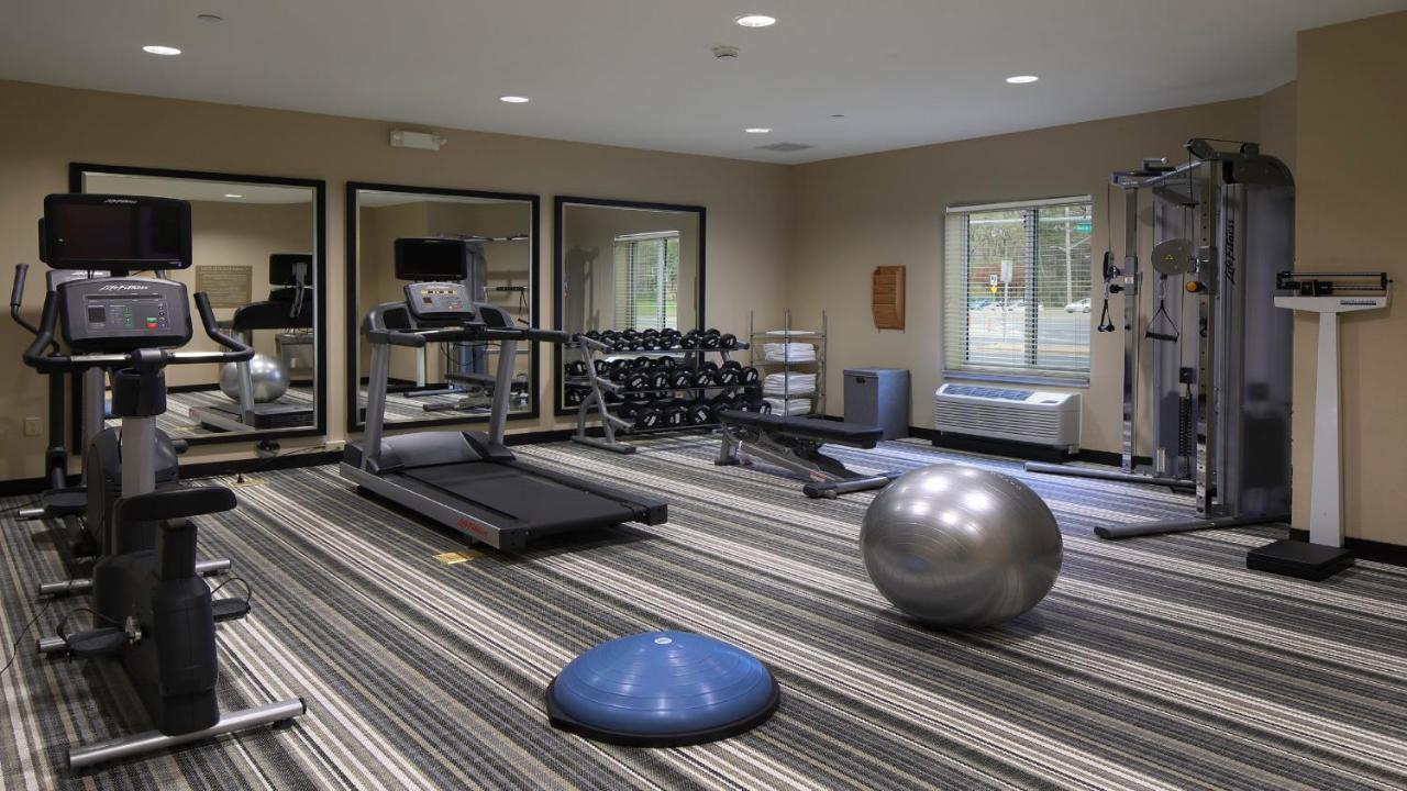 Candlewood Suites - Newark South - University Area By Ihg Buitenkant foto